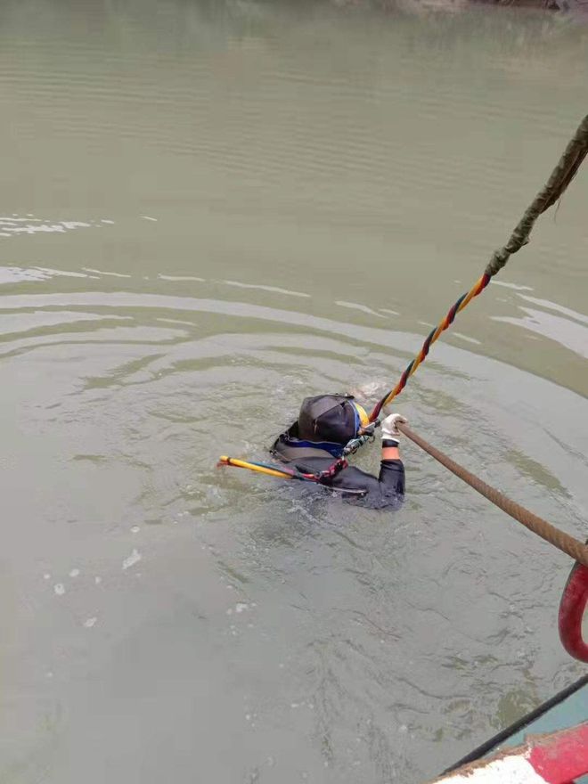 开元体育太原市附近有没有打捞队-水下探摸工程(图2)